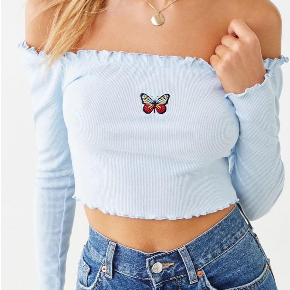 light blue off the shoulder top with butterfly! 🦋
